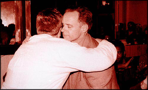 carrhug